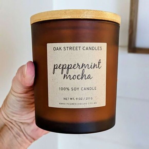 Oak Street Candles Natural Soy Candle Peppermint Mocha - Picture 1 of 1